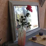 Higos Chumbos, Compartido בית הארחה