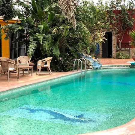 Higos Chumbos, Compartido Guest house