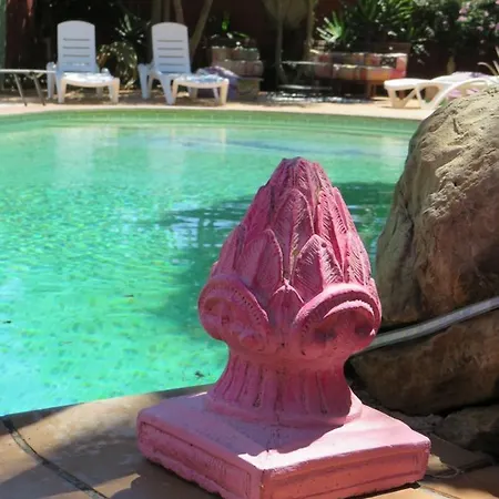 Higos Chumbos, Compartido Guest house